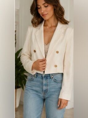Banana Republic Cream Cropped Double Breasted Blazer Size 10 Lyocell